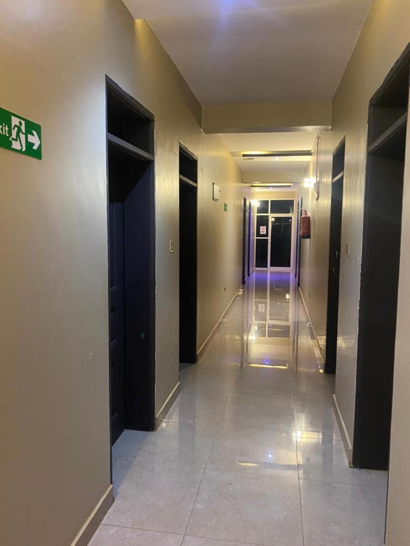 Javelin Hotel , Kampala, Uganda Tula エクステリア 写真