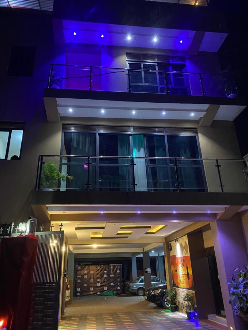 Javelin Hotel , Kampala, Uganda Tula エクステリア 写真