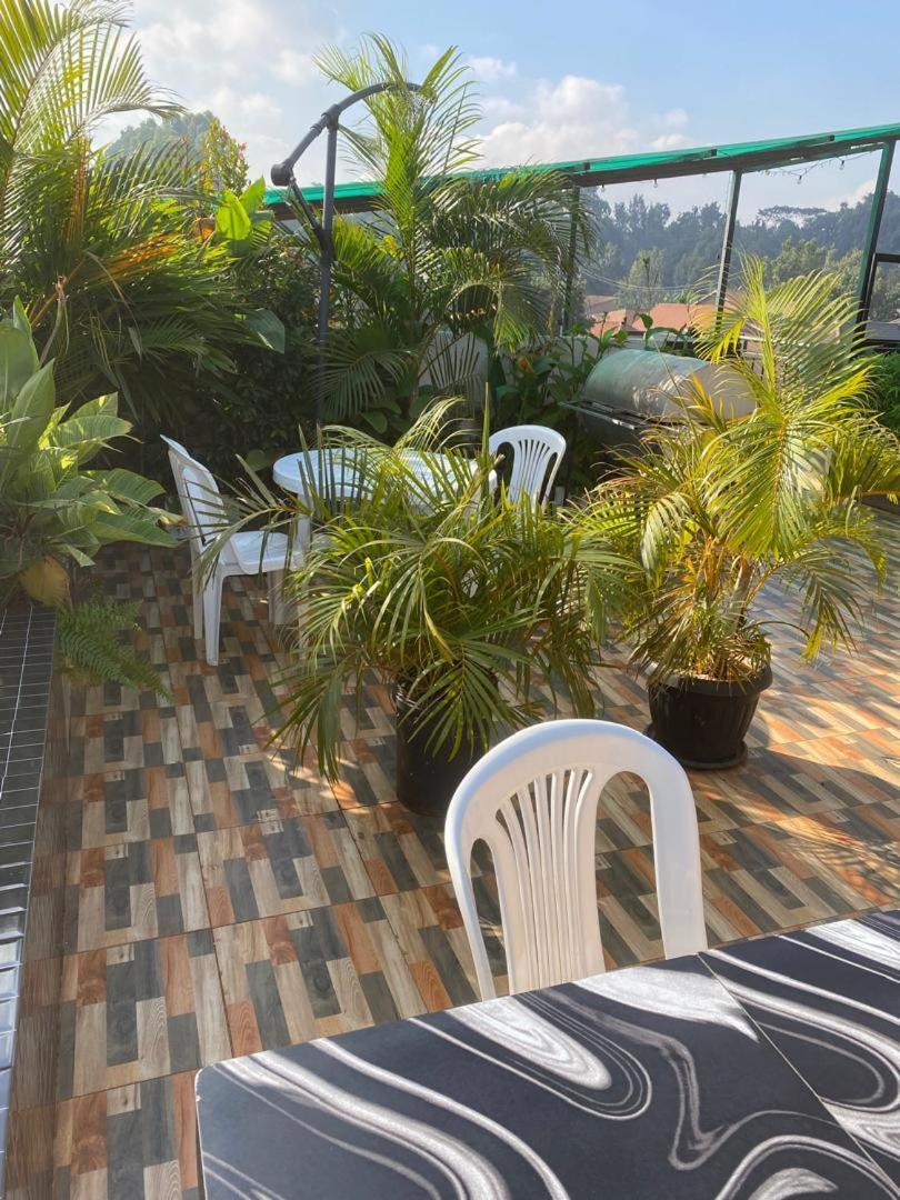 Javelin Hotel , Kampala, Uganda Tula エクステリア 写真